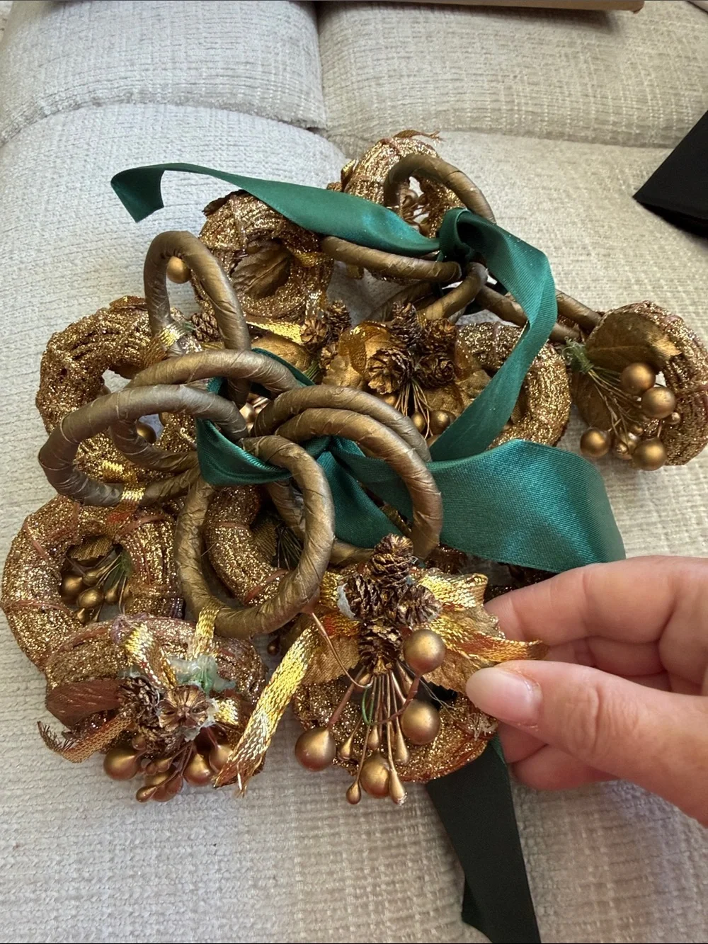 12-Decorative Gold Holiday Wreath napkin Ring Garland